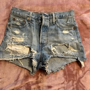 Levi’s 501 shorts!